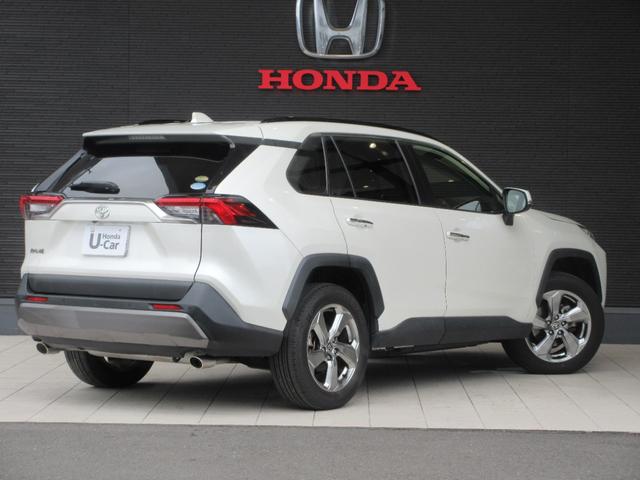 ＲＡＶ４ Ｇ　エンジンスターター　革シート　ハンドルヒーター　障害物センサー　衝突被害軽減ブレーキ　ドライブレコーダー前後　ＥＴＣ　Ｂｌｕｅｔｏｏｔｈ接続　ＣＤ／ＤＶＤ　ＬＥＤヘッドランプ　純正アルミホイール（2枚目）