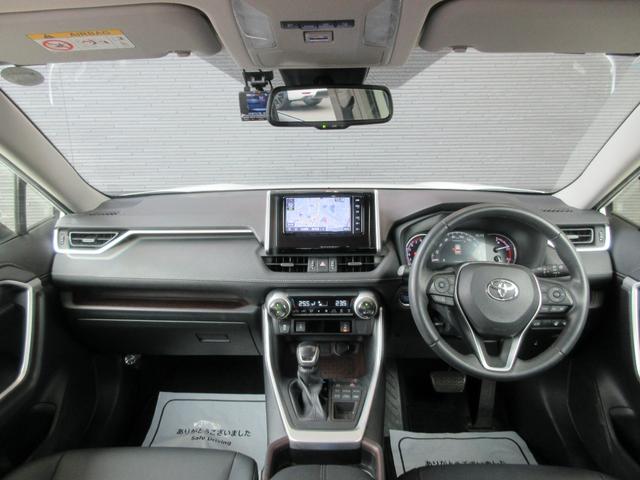 ＲＡＶ４ Ｇ　エンジンスターター　革シート　ハンドルヒーター　障害物センサー　衝突被害軽減ブレーキ　ドライブレコーダー前後　ＥＴＣ　Ｂｌｕｅｔｏｏｔｈ接続　ＣＤ／ＤＶＤ　ＬＥＤヘッドランプ　純正アルミホイール（3枚目）