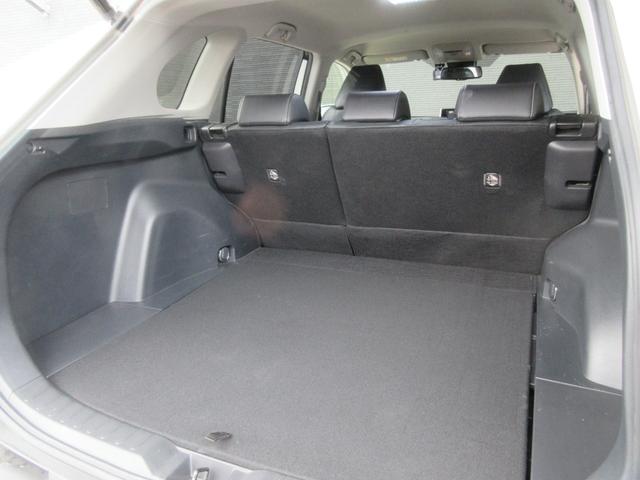 ＲＡＶ４ Ｇ　エンジンスターター　革シート　ハンドルヒーター　障害物センサー　衝突被害軽減ブレーキ　ドライブレコーダー前後　ＥＴＣ　Ｂｌｕｅｔｏｏｔｈ接続　ＣＤ／ＤＶＤ　ＬＥＤヘッドランプ　純正アルミホイール（16枚目）