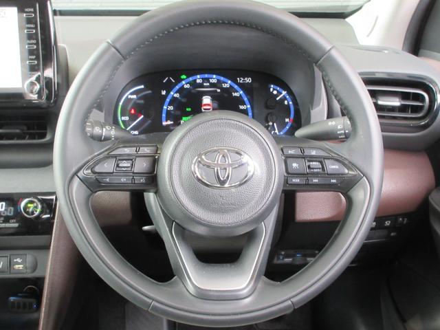 ヤリスクロス ハイブリッドＺ　モデリスタエアロ　ドライブレコーダー　純正ナビ　フルセグＴＶ　Ｂｌｕｅｔｏｏｔｈ　バックカメラ　ＥＴＣ２．０　ＬＥＤヘッドライト（4枚目）