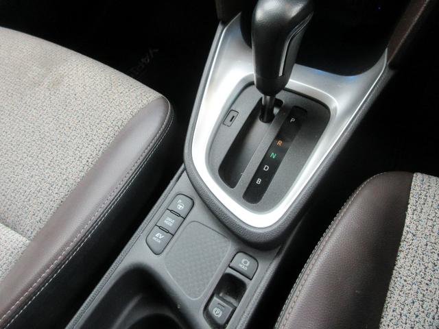 ヤリスクロス ハイブリッドＺ　モデリスタエアロ　ドライブレコーダー　純正ナビ　フルセグＴＶ　Ｂｌｕｅｔｏｏｔｈ　バックカメラ　ＥＴＣ２．０　ＬＥＤヘッドライト（7枚目）