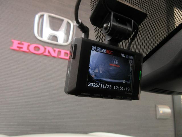 ヤリスクロス ハイブリッドＺ　モデリスタエアロ　ドライブレコーダー　純正ナビ　フルセグＴＶ　Ｂｌｕｅｔｏｏｔｈ　バックカメラ　ＥＴＣ２．０　ＬＥＤヘッドライト（11枚目）