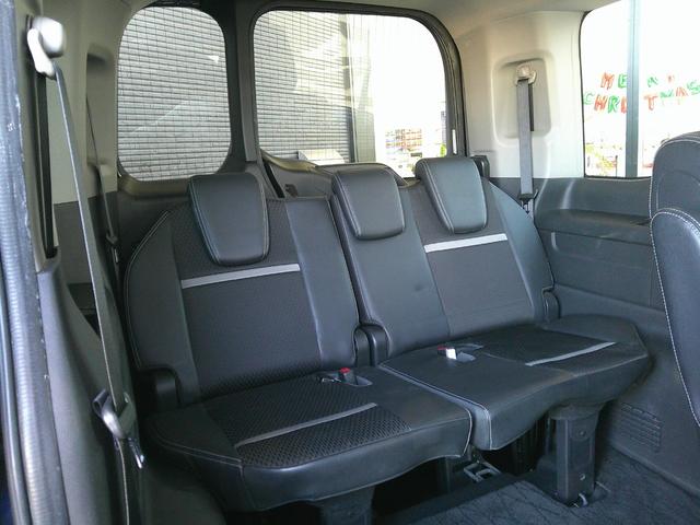 ステップワゴンスパーダ スパーダハイブリッド　Ｇ・ＥＸ　ホンダセンシング　全周囲カメラ　９インチナビ　ＣＤ／ＤＶＤ　フルセグＴＶ　Ｂｌｕｅｔｏｏｔｈ　ＥＴＣ　ＬＥＤヘッドライト　両側電動スライドドア（10枚目）