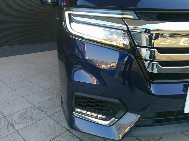 ステップワゴンスパーダ スパーダハイブリッド　Ｇ・ＥＸ　ホンダセンシング　全周囲カメラ　９インチナビ　ＣＤ／ＤＶＤ　フルセグＴＶ　Ｂｌｕｅｔｏｏｔｈ　ＥＴＣ　ＬＥＤヘッドライト　両側電動スライドドア（25枚目）