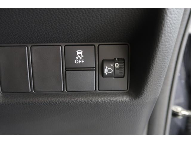 フィット e:HEVホーム 認定中古車 2年保証付 ワンオーナー ナビ Bカメラ ドラレコ 運転支援 前後誤発進抑制機能 クリソナ 助手席エアバッグ 運転席エアバッグ 1オナ アイドリングストップ USB接続 バックカメラ(15枚目)