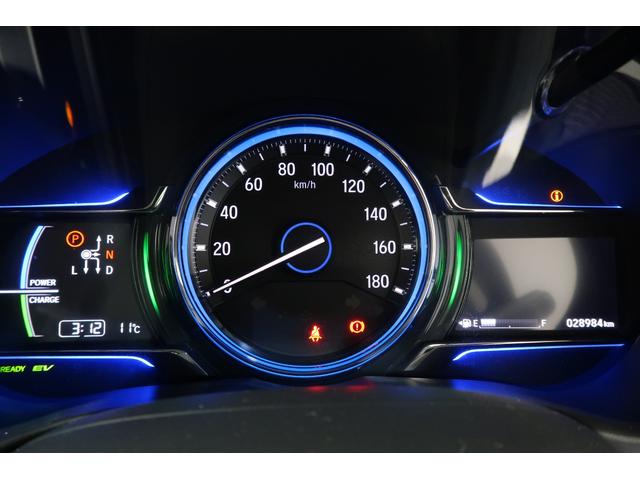 メーターも見易いレイアウトなので安心ドライブをサポートします☆