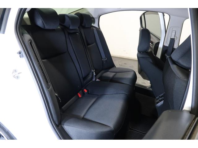 開口部が広くて荷物の積み込みも楽に出来ますね！