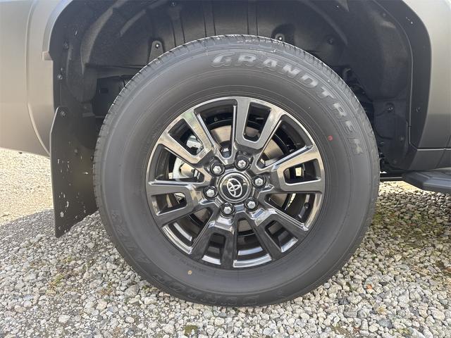 ランドクルーザー250 VX 丸目MOトヨタチームメイト マットフラップ両側ホルダー ドライバーモニターカメラ 緊急操舵支援 フロントクロストラフィックアラート レーンチェンジアシスト LEDヘッドライト サンルーフ ルーフレール(12枚目)