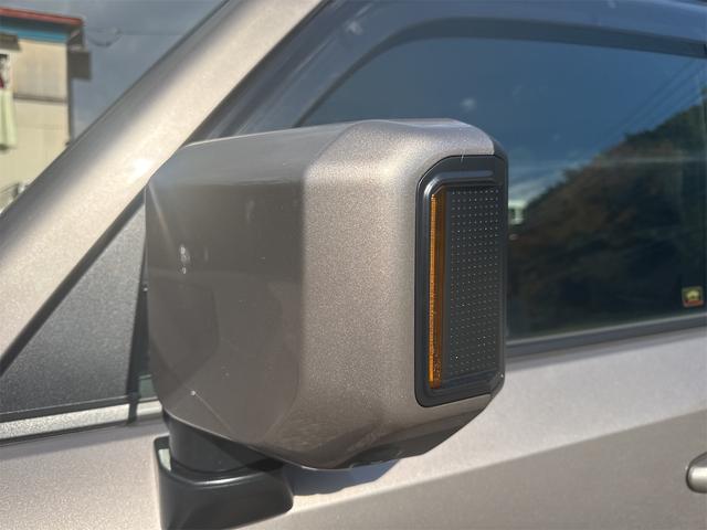 ランドクルーザー250 VX 丸目MOトヨタチームメイト マットフラップ両側ホルダー ドライバーモニターカメラ 緊急操舵支援 フロントクロストラフィックアラート レーンチェンジアシスト LEDヘッドライト サンルーフ ルーフレール(15枚目)