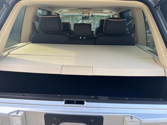 レンジローバー ヴォーグ　４．４Ｌ　Ｖ８エンジンＢＭＷ製　４ＷＤ　走行２８５３０キロ　ネイビーレーザー　ウォルナットインテリア　カンガルーバー　サンルーフ　サイドステップ　エアサス　ＣＤチェンジャー　シートヒーター（30枚目）