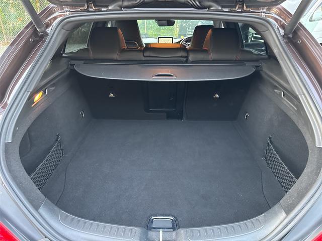 CLAクラス シューティングブレーク CLA180 シューティングブレーク スポーツ レーダーセーフティーパッケージ ブラインドスポットアシスト ディストロニックプラス レーンキーピングアシスト PRE-SAFE ドライブレコーダー ハーフレザーシート シートヒーター フルセグ ETC(32枚目)