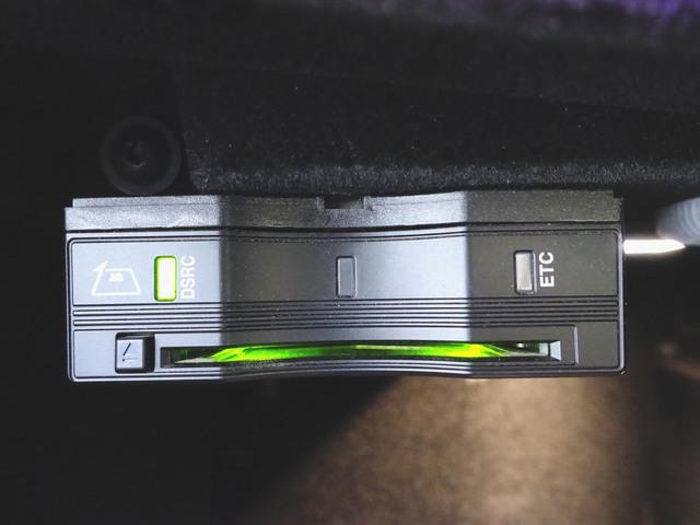 Ｅクラス Ｅ２００　アバンギャルド　ＡＭＧライン　エクスクルーシブパッケージ　Ｂｌｕｅｔｏｏｔｈ接続　ＥＴＣ　ＬＥＤヘッドライト　ＴＶ　アイドリングストップ　クルーズコントロール　コネクテッド機能　サイドカメラ　サンルーフ・ガラスルーフ（10枚目）