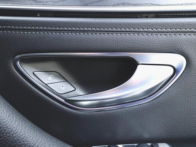 Ｅクラス Ｅ２００　アバンギャルド　ＡＭＧライン　エクスクルーシブパッケージ　Ｂｌｕｅｔｏｏｔｈ接続　ＥＴＣ　ＬＥＤヘッドライト　ＴＶ　アイドリングストップ　クルーズコントロール　コネクテッド機能　サイドカメラ　サンルーフ・ガラスルーフ（22枚目）