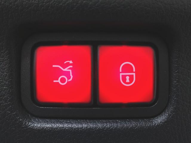 Cクラス C220 d アバンギャルド リアアクスルステアリング AMGライン ベーシックパッケージ Bluetooth接続 ETC LEDヘッドライト TV アイドリングストップ クルーズコントロール コネクテッド機能 サイドカメラ サンルーフ・ガラスルーフ(25枚目)