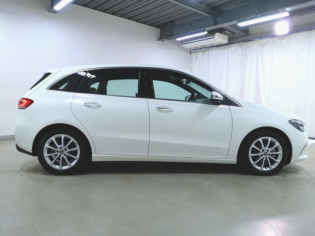 Bクラス B180 レザーエクスクルーシブパッケージ Bluetooth接続 ETC LEDヘッドライト TV アイドリングストップ クルーズコントロール コネクテッド機能 サンルーフ・ガラスルーフ シートヒーター(8枚目)