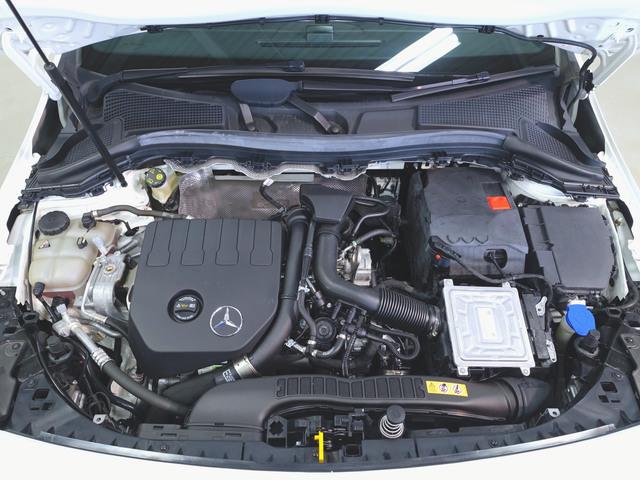 Bクラス B180 レザーエクスクルーシブパッケージ Bluetooth接続 ETC LEDヘッドライト TV アイドリングストップ クルーズコントロール コネクテッド機能 サンルーフ・ガラスルーフ シートヒーター(38枚目)