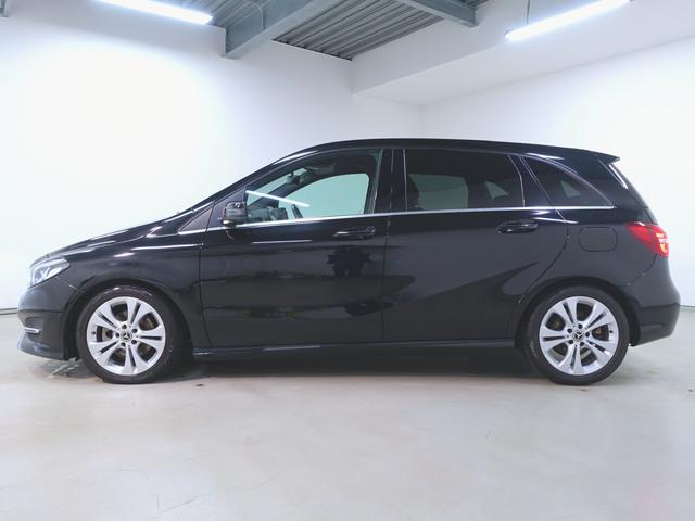 Ｂクラス Ｂ１８０　レーダーセーフティーパッケージ　Ｂｌｕｅｔｏｏｔｈ接続　ＣＤ　ＤＶＤ再生　ＥＴＣ　ＬＥＤヘッドライト　ＴＶ　アイドリングストップ　クルーズコントロール　シートヒーター　トランクスルー　ナビ（4枚目）