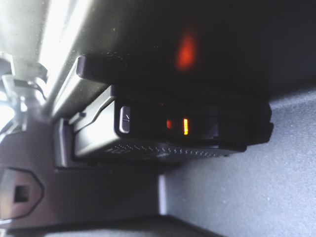 Ｂクラス Ｂ１８０　レーダーセーフティーパッケージ　Ｂｌｕｅｔｏｏｔｈ接続　ＣＤ　ＤＶＤ再生　ＥＴＣ　ＬＥＤヘッドライト　ＴＶ　アイドリングストップ　クルーズコントロール　シートヒーター　トランクスルー　ナビ（10枚目）