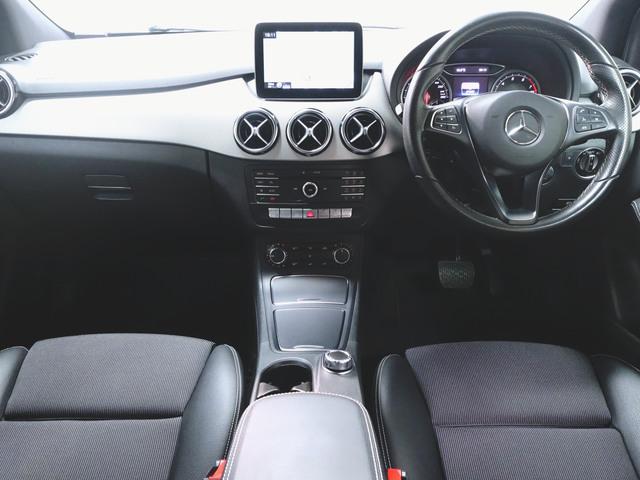 Ｂクラス Ｂ１８０　レーダーセーフティーパッケージ　Ｂｌｕｅｔｏｏｔｈ接続　ＣＤ　ＤＶＤ再生　ＥＴＣ　ＬＥＤヘッドライト　ＴＶ　アイドリングストップ　クルーズコントロール　シートヒーター　トランクスルー　ナビ（12枚目）