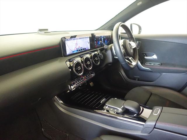 Aクラス A180 スタイル AMGライン レーダーセーフティパッケージ ナビゲーションパッケージ Bluetooth接続 ETC LEDヘッドライト TV アイドリングストップ クルーズコントロール コネクテッド機能 シートヒーター(19枚目)