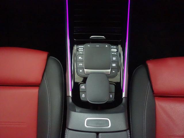 ＧＬＢ ＧＬＢ３５　４ＭＡＴＩＣ　ＡＭＧアドバンスドパッケージ　３列シート　Ｂｌｕｅｔｏｏｔｈ接続　ＥＴＣ　ＬＥＤヘッドライト　ＴＶ　アイドリングストップ　クルーズコントロール　コネクテッド機能　サイドカメラ　サンルーフ・ガラスルーフ（16枚目）