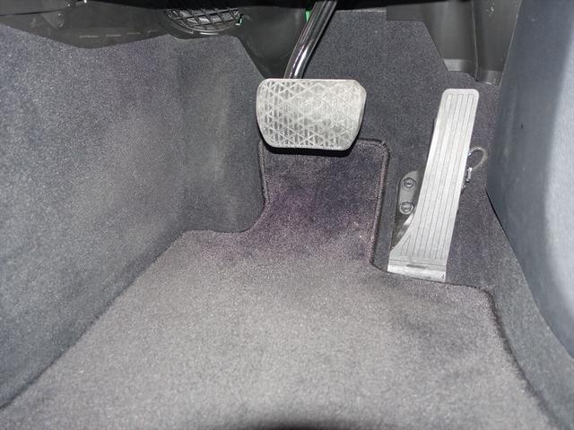 Cクラス C200 アバンギャルド ベーシックパッケージ Bluetooth接続 CD DVD再生 ETC LEDヘッドライト TV アイドリングストップ クルーズコントロール シートヒーター トランクスルー ナビ バックモニター(26枚目)