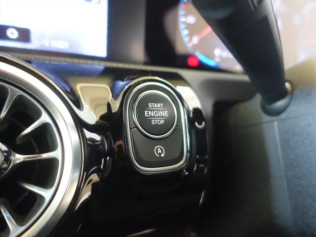 CLAクラス CLA200 d AMGラインパッケージ(28枚目)