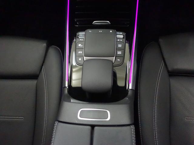 GLB GLB250 4MATIC スポーツ 3列シート Bluetooth接続 ETC LEDヘッドライト TV アイドリングストップ クルーズコントロール コネクテッド機能 サイドカメラ シートヒーター トランクスルー ナビ バックモニター(16枚目)