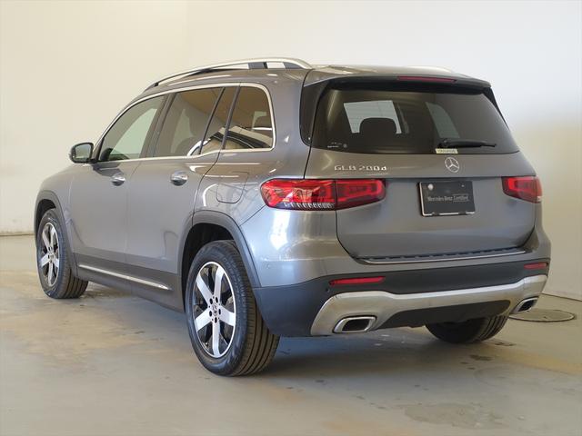 GLB GLB200 d レザーエクスクルーシブパッケージ アドバンスドパッケージ ナビゲーションパッケージ 3列シート Bluetooth接続 ETC LEDヘッドライト TV アイドリングストップ クルーズコントロール(4枚目)