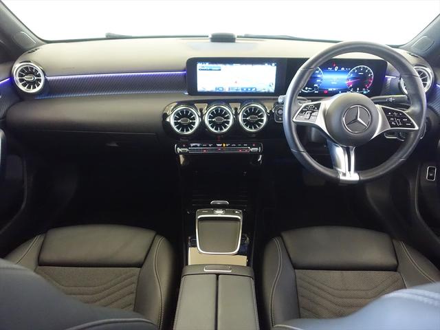 Aクラスセダン A180 セダン ナビゲーションパッケージ(18枚目)