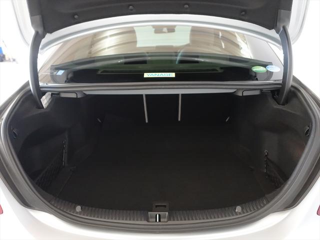 Ｃクラス Ｃ２００　アバンギャルド　プレミアムパッケージ・ベーシックパ　ッケージ（10枚目）