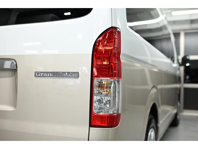 ハイエースワゴン グランドキャビン　４ＷＤ（18枚目）