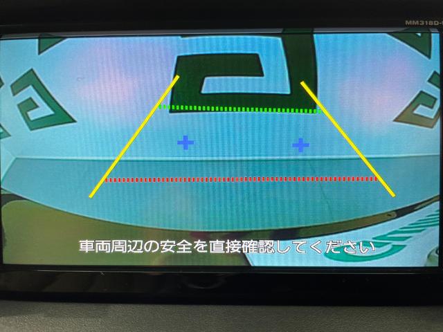 エルグランド ２５０ＨＷＳ　Ｓ　アーバンクロム　純正ＳＤナビ　フリップダウンモニター　バックカメラ　両側パワースライドドア　クルーズコントロール　白革調シートカバー　オットマン　Ｂｌｕｅｔｏｏｔｈ　フルセグ　ＤＶＤ（5枚目）