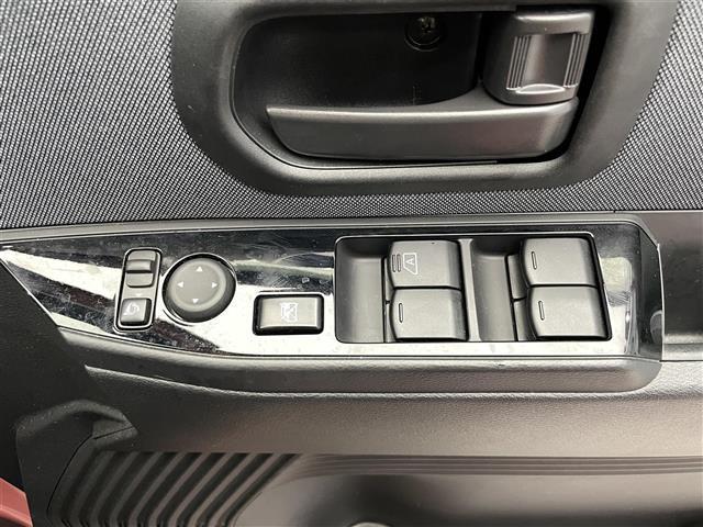 サクラ Ｘ　禁煙車　社外ディスプレイオーディオ　Ｂｌｕｅｔｏｏｔｈ　バックカメラ　コーナーセンサー　電動パーキングブレーキ　オートホールド　スマートキー　プッシュスタート　ＬＥＤヘッドライト　純正アルミホイール（12枚目）