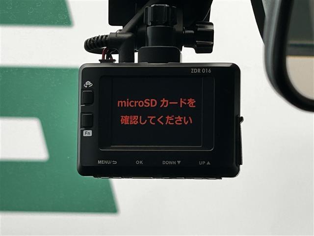 キャスト アクティバＧ　ターボ　プライムコレクション　ＳＡＩＩＩ　ナビ　フルセグＴＶ　Ｂｌｕｅｔｏｏｔｈ　全方位カメラ　ルーフキャリア　衝突軽減ブレーキ　車線逸脱警報　誤発進抑制機能　前席シートヒーター　ドライブレコーダー　ＥＴＣ　電動格納ミラー　コーナーセンサー（3枚目）