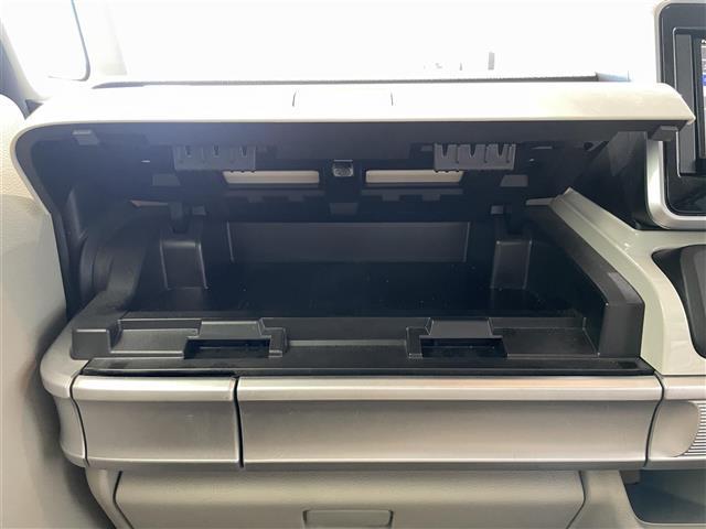 スペーシア ハイブリッドＸ　ナビ　バックカメラ　フルセグＴＶ　両側パワースライド　運転席シートヒーター　衝突軽減　オートマチックハイビーム　後席サーキュレーター　後方コーナーセンサー　レーンキープアシスト　アイドリングストップ（18枚目）