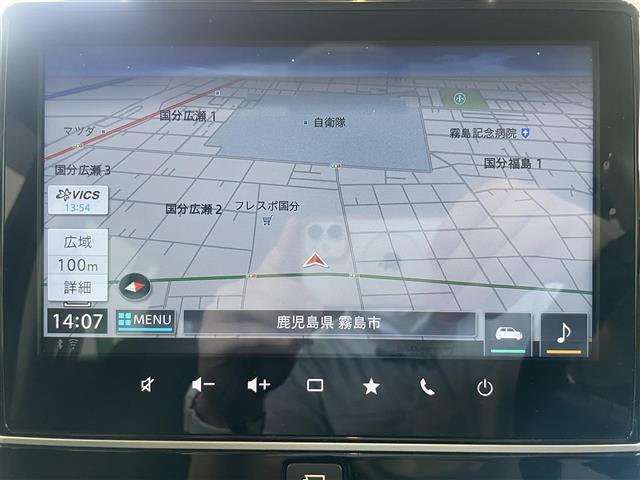 スペーシアカスタム ハイブリッドXS 禁煙車 全方位モニター付メモリーナビ スズキセーフティ 両側パワースライドドア 追従型クルーズコントロール LEDヘッドライト 運転席シートヒーター コーナーセンサー ETC フロアマット ドラレコ(4枚目)