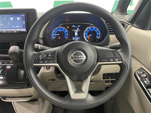 ルークス X 禁煙車 ナビ 全方位カメラ 片側パワースライドドア 横滑り防止機能 オートライト ドライブレコーダー 純正フロアマット ETC 前後コーナーセンサー オートマチックハイビーム ヘッドライトレベライザー(5枚目)