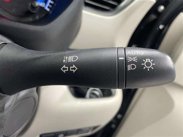 ルークス X 禁煙車 ナビ 全方位カメラ 片側パワースライドドア 横滑り防止機能 オートライト ドライブレコーダー 純正フロアマット ETC 前後コーナーセンサー オートマチックハイビーム ヘッドライトレベライザー(10枚目)