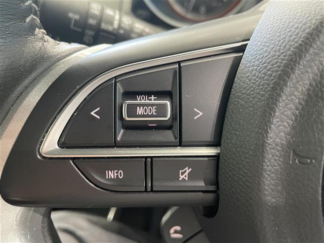 スイフト ＲＳ　ディスプレイオーディオ　Ｂｌｕｅｔｏｏｔｈ　バックカメラ　スズキセーフティサポート　デュアルセンサーブレーキサポート　レーダークルーズコントロール　ＥＴＣ　シートヒーター　ドライブレコーダー（7枚目）