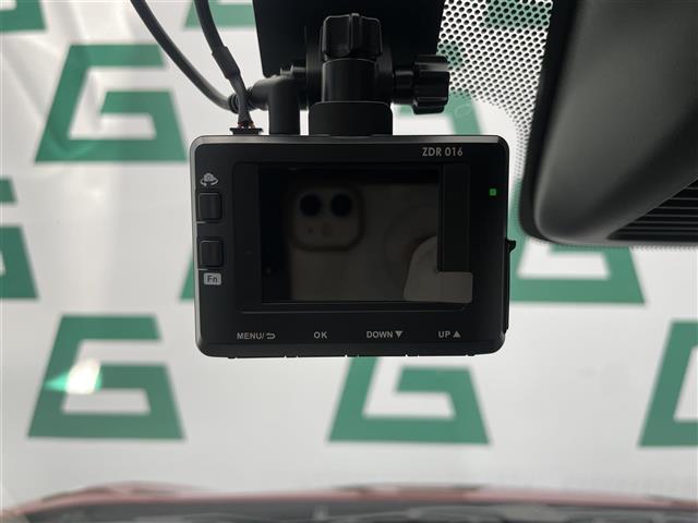 デイズ Ｘ　ワンオーナー　禁煙車　アラウンドビューモニター　９インチディスプレイオーディオ　Ｂｌｕｅｔｏｏｔｈ　ＡｐｐｌｅＣａｒＰｌａｙ　ＡｎｄｒｏｉｄＡｕｔｏ　コーナーセンサー　エマージェンシーブレーキ（3枚目）