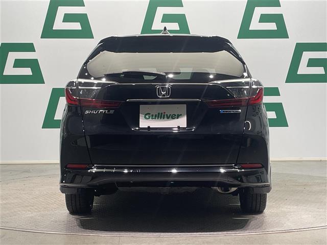 シャトル ハイブリッドZ ホンダセンシング 禁煙車 ホンダセンシング 純正8インチナビ バックカメラ クルーズコントロール 純正フロアマット 前席シートヒーター LEDヘッドライト オートライト 革巻きステアリング ETC 純正アルミホイール(32枚目)