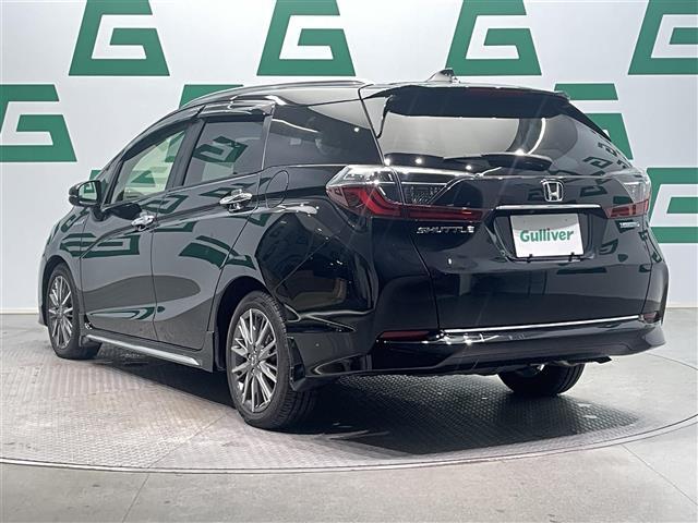 シャトル ハイブリッドZ ホンダセンシング 禁煙車 ホンダセンシング 純正8インチナビ バックカメラ クルーズコントロール 純正フロアマット 前席シートヒーター LEDヘッドライト オートライト 革巻きステアリング ETC 純正アルミホイール(42枚目)