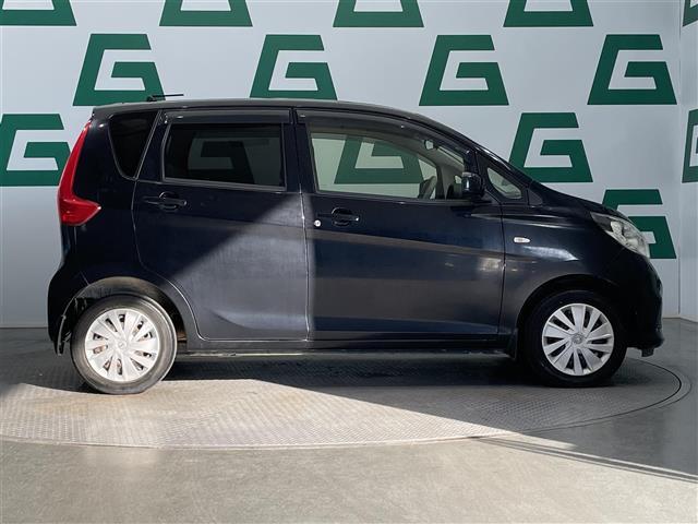 デイズ J ワンオーナー 禁煙車 オーディオ 衝突被害軽減 横滑り防止機能 電格ミラー 純正フロアマット ステアリングリモコン ドアバイザー ヘッドライトレベライザー ベンチシート CD AM FM リモコンキー(32枚目)