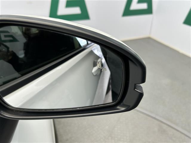 ZR-V Z 禁煙車 純正9インチナビ マルチビューカメラ 衝突被害軽減 メモリー機能付きパワーシート ブラインドスポットモニター 前席シートヒーター BOSEプレミアムサウンド パワーバックドア LED ETC(26枚目)