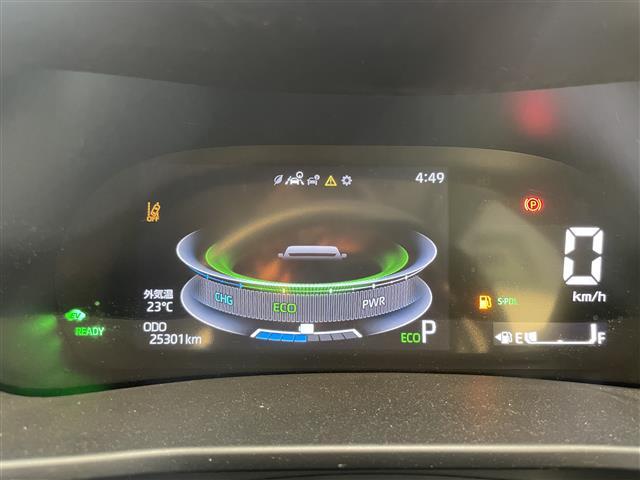 ライズ Ｚ　ワンオーナー　禁煙車　純正９インチディスプレイオーディオ　全方位カメラ　スマートアシスト　追従型クルーズコントロール　前席シートヒーター　前後コーナーセンサー　ＬＥＤヘッドライト　ＥＴＣ　フロアマット（6枚目）