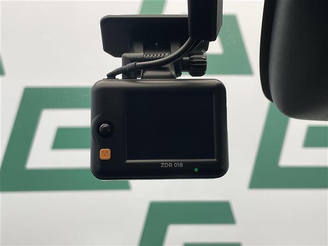 フリード クロスター 禁煙車 ホンダセンシング 両側パワースライドドア 純正9インチナビ Bluetooth AndroidAuto AppleCarPlay バックカメラ 前後ドライブレコーダー ETC LEDライト(3枚目)