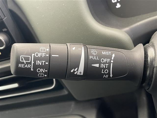 フリード クロスター 禁煙車 ホンダセンシング 両側パワースライドドア 純正9インチナビ Bluetooth AndroidAuto AppleCarPlay バックカメラ 前後ドライブレコーダー ETC LEDライト(9枚目)