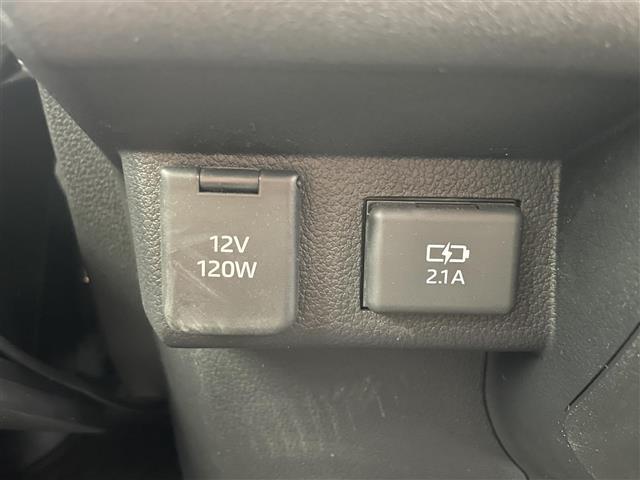 アトレー ＲＳ　禁煙車　６．８インチディスプレイオーディオ　両側パワースライドドア　４ＷＤ　前後コーナーセンサー　スマートアシスト　バックカメラ　ＬＥＤオートライト　ＥＴＣ　純正フロアマット　オートマチックハイビーム（19枚目）