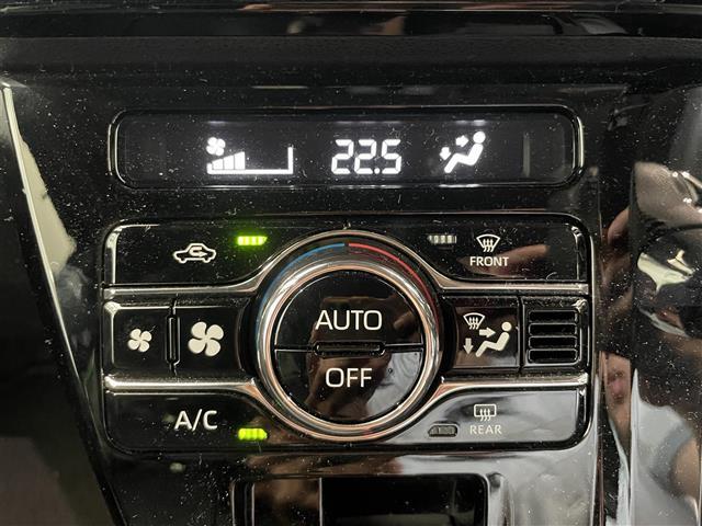 タント カスタムＲＳ　禁煙車　社外ナビ　Ｂカメラ　ハーフレザーシート　両側パワスラ　スマアシ　電動パーキングブレーキ　オートブレーキホールド　スマートキー　プッシュスタート　ＥＴＣ　オートマチックハイビーム　本革巻きステア（17枚目）